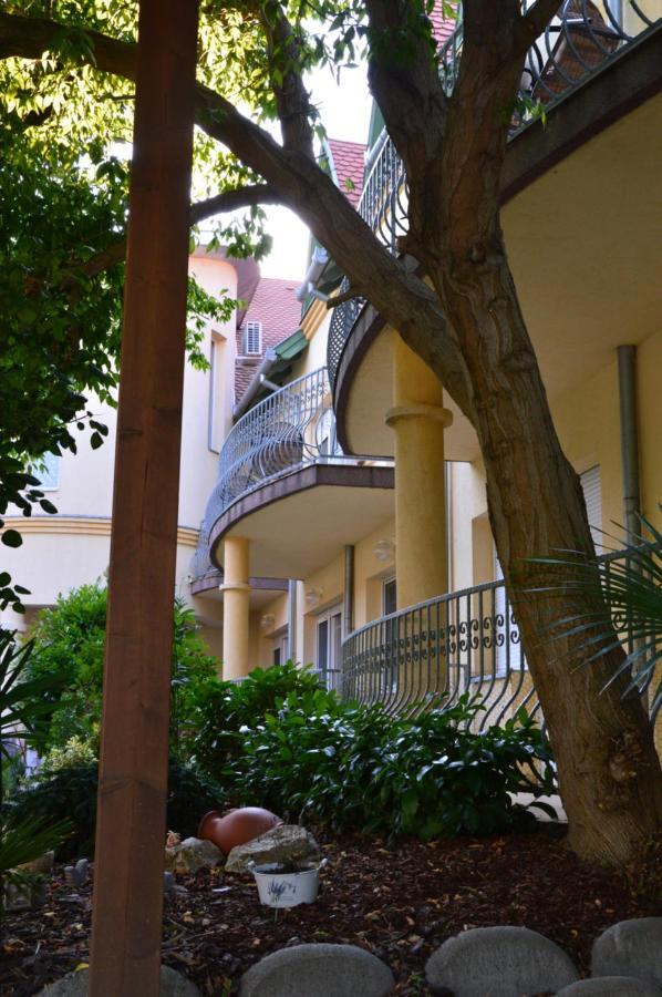 Hotel Harka ฮอร์กานี ภายนอก รูปภาพ